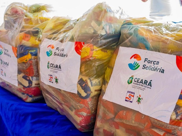 Prefeitura Municipal de Mombaça Promove Entrega de 300 Cestas Básicas em Ação de Solidariedade.